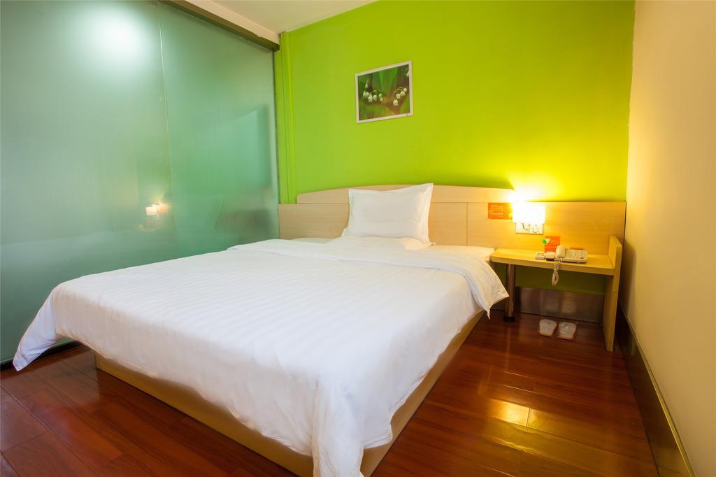 7Days Inn Guangzhou Nonglinxia Road Ouzhuang Subway Station Exterior foto